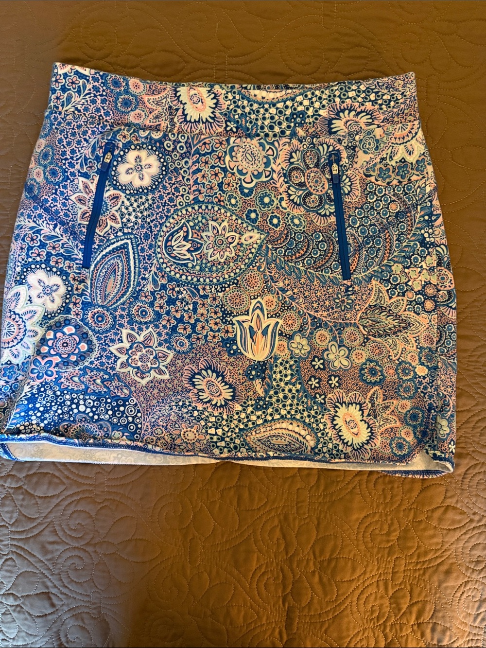 Talbots Blue and Cream Paisley Golf Skort with Zip Pockets